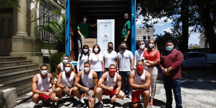 Presidente da Assembleia de Carinho entrega eletrodomésticos às Voluntárias Sociais da Bahia