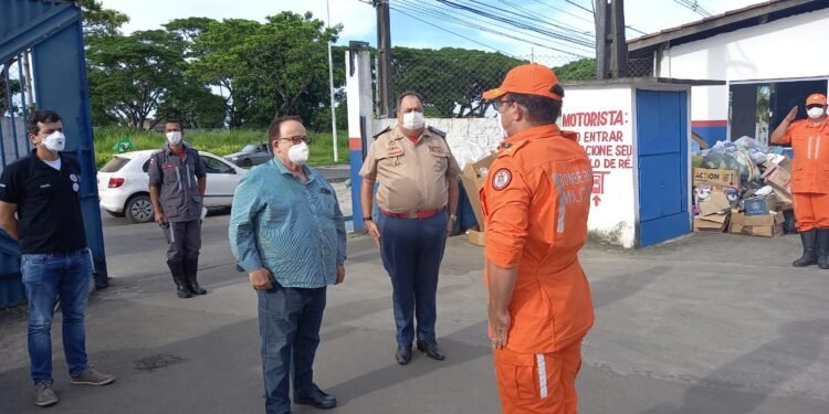Secretário visita Bases Logísticas dos Bombeiros no sul do estado