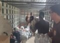 Rondesp Leste lota caçamba de caminhão com donativos