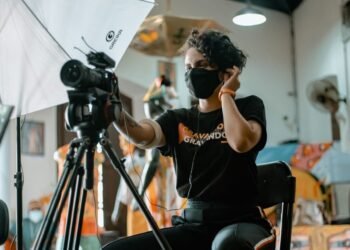 Projeto Película Colorida mapeia profissionais LGBTQIA+ que atuam na área do audiovisual em Salvador