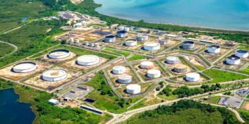 Sindicombustíveis Bahia manifesta preocupação  com primeiro aumento da Refinaria Mataripe