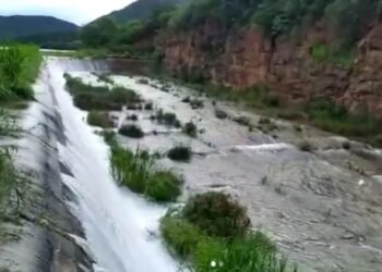 Guanambi: Barragem de Ceraíma volta a sangrar depois de 30 anos