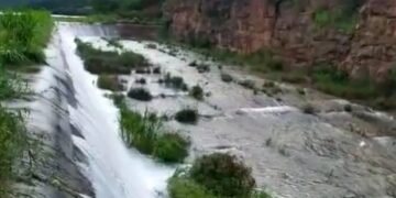 Guanambi: Barragem de Ceraíma volta a sangrar depois de 30 anos