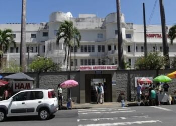 Hospital retoma atendimentos em Salvador após surto de Covid-19