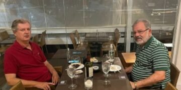 Encontro de Nilo e Jutahy prenuncia acordo para deputado sair ao Senado na chapa de Neto