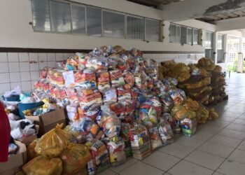 Corpo de Bombeiros monta mega operação para distribuição de materiais arrecadados