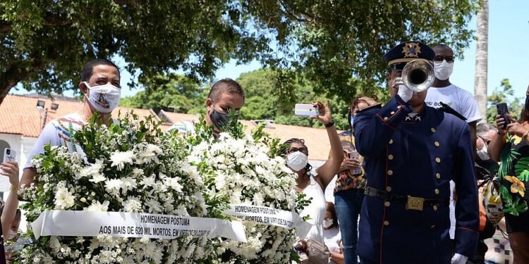 Festa do Bonfim é marcada por homenagens às vítimas da pandemia