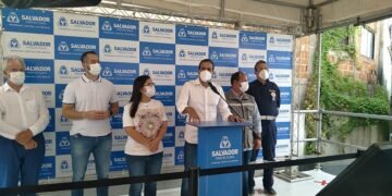 Escolas municipais não vão exigir comprovante de vacina contra covid-19