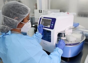 Sesab acusa laboratórios de não notificarem casos de covid