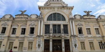 Justiça dá parecer negativo ao pedido de suspensão da licitação do Palácio Rio Branco