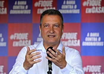 Bahia pode chegar a 30 mil casos ativos de covid em poucos dias, diz Rui