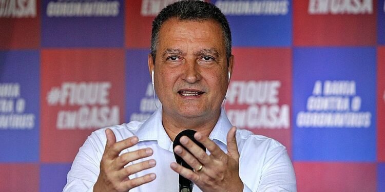 Bahia pode chegar a 30 mil casos ativos de covid em poucos dias, diz Rui