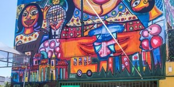 A Luz de Tieta: mural de 12 metros conta a história da obra de Jorge Amado