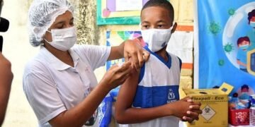 Mais de 30 mil crianças já foram vacinadas contra a covid-19 em Salvador