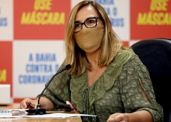 Secretária alerta para retorno de restrições: ‘Todos conhecem alguém que positivou’