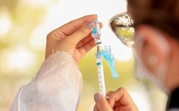 Prazo para estudantes da Uesb comprovarem vacinação encerra domingo, 23