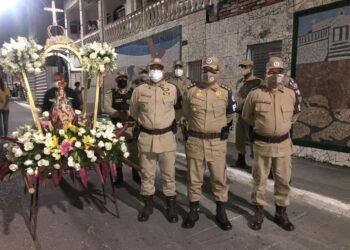 PM é homenageada em comemorações à Nossa Senhora das Candeias