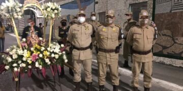 PM é homenageada em comemorações à Nossa Senhora das Candeias