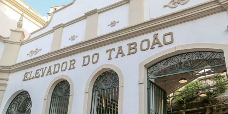 Elevador do Taboão para de funcionar após furto de cabos