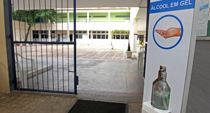 Escolas da rede estadual são preparadas com protocolos de biossegurança para início do ano letivo
