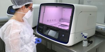 Variante Ômicron representa mais de 93% dos casos de coronavírus na Bahia