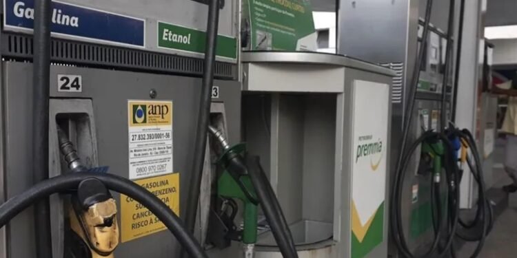 Rui Costa anuncia congelamento do ICMS até março