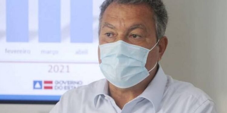 ‘Minhas filhas serão vacinadas porque acredito na ciência’, diz Rui Costa