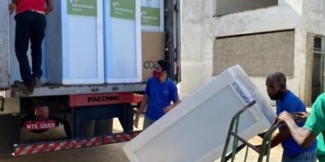 Governo do Estado inicia entrega de eletrodomésticos em Medeiros Neto