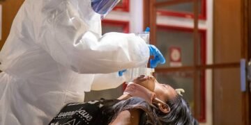 ‘Expectativa de diminuição de casos’, diz secretária sobre pico da Ômicron