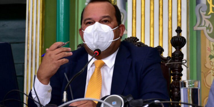 Geraldo Júnior confirma candidatura a deputado federal em 2022