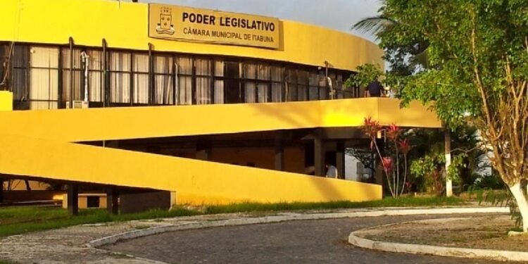 Vereadores de Itabuna aprovam reajuste de salários