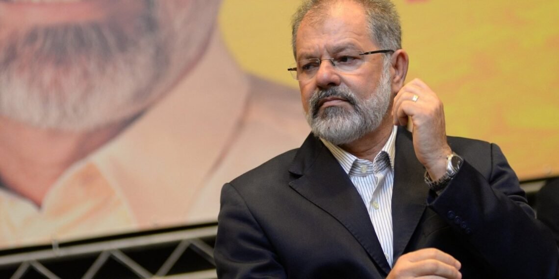 Marcelo Nilo confirma saída do PSB