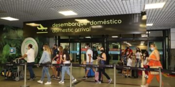 Setur-BA comemora premiação do aeroporto de Salvador por satisfação entre passageiros