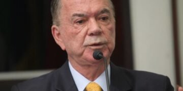 Leão diz ser amigo de Lula e Bolsonaro: “Meu partido é a Bahia”