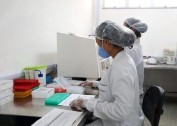 Lacen registra queda no número de casos positivos de Covid-19