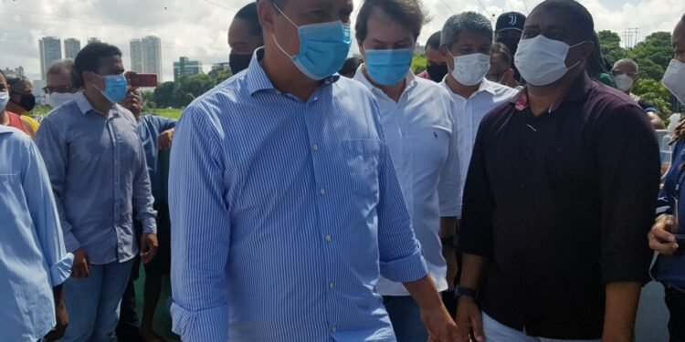 Rui alfineta Leão: ‘Povo vai julgar quem mudou aos 45 do segundo tempo’