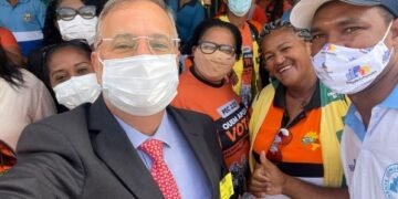 Vilas-Boas participa de evento que cobra remuneração justa para agentes de saúde e de endemias