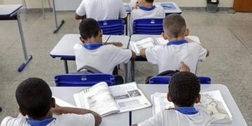 MP apura falta de professores na rede municipal de Feira