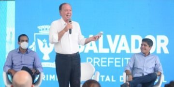 Ao lado de Neto, vice-governador diz que Doca 1 da Prefeitura precisa ser levado à toda Bahia