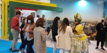 Setur atrai voos fretados do Uruguai para a Bahia