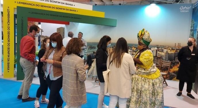 Setur atrai voos fretados do Uruguai para a Bahia