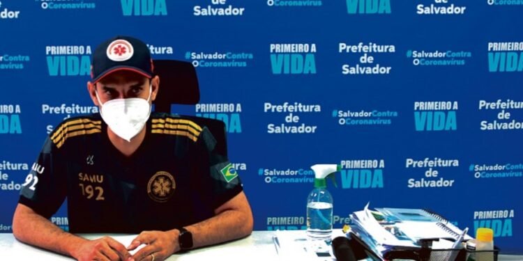 Salvador vive melhor momento da pandemia, diz Léo Prates