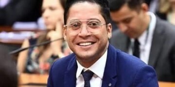 Kannário é o segundo deputado com mais faltas sem justificativa