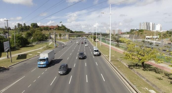 Detran-BA avança em tecnologia de descarte das sucatas de chassi e placas