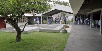 Governo autoriza ampliação de escola, recuperação de trecho da BA-120 e mais melhorias em Gandu