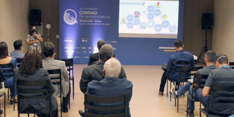 Seplan apresenta experiência do acompanhamento das ações governamentais no XI Consad