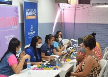 Caravana da Mulher leva serviços gratuitos para a população de Salvador