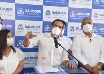 Bruno Reis rebate Eduardo Bolsonaro e pede cautela sobre flexibilizar máscaras