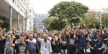 Policiais Civis da Bahia decretam greve geral por 72 horas