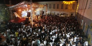 Limite de público em eventos é ampliado para 8 mil pessoas na Bahia